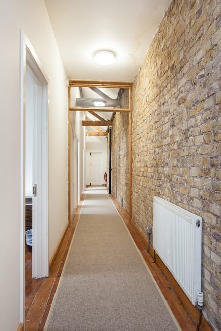 Image 4 of London and Hampstead Serviced Offices Limited - 25-27 Heath Street, NW3 - Hampstead