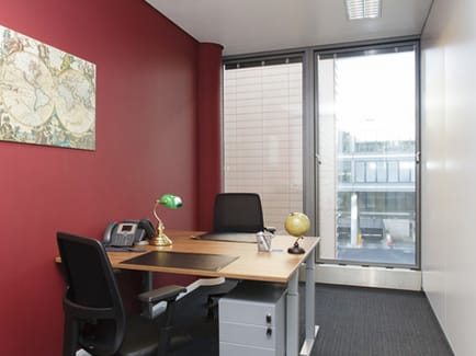 Image 4 of Regus - Kirchberg City Centre - Eolis Square - 26-28 Rue Edward Steichen - Luxembourg