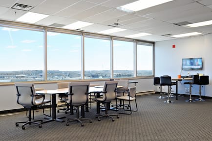 Image 4 of TCC - St-Laurent Centre - 1730 St-Laurent Boulevard - Ottawa - ON