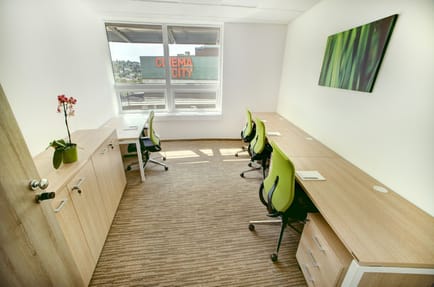 Image 3 of Regus - Offices MOM Park - Alkotás utca - Budapest
