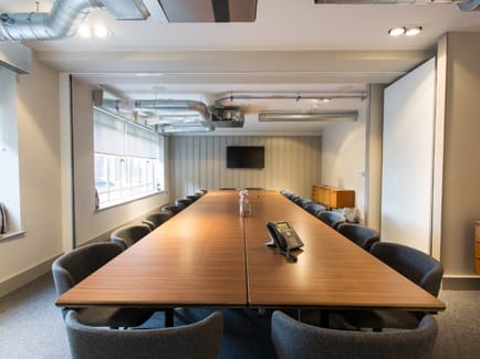 Image 8 of FORA - Leeds Station - No1 Aire Street, LS1 - Leeds (private, hot-desk)