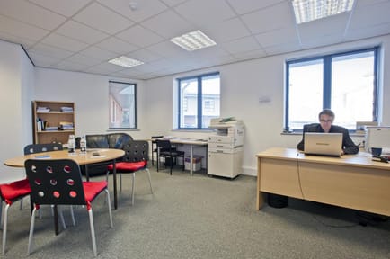 Image 8 of IWG (Basepoint) - Andersons Road, SO14 - Southampton