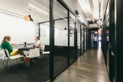 Image 4 of IWG (Regus) - 401 Park Avenue South, 100116 - Rose Hill, NY