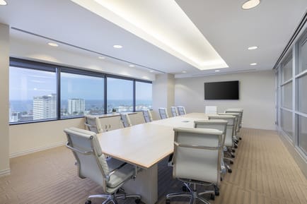 Image 3 of Premier Workspaces - SM3 - Santa Monica - CA - 401 Wilshire Boulevard