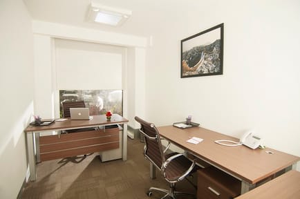 Image 13 of Fazlani Business Centre - Ismail Building - D N Road - Mumbai