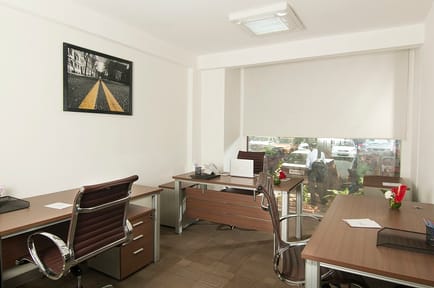 Image 14 of Fazlani Business Centre - Ismail Building - D N Road - Mumbai
