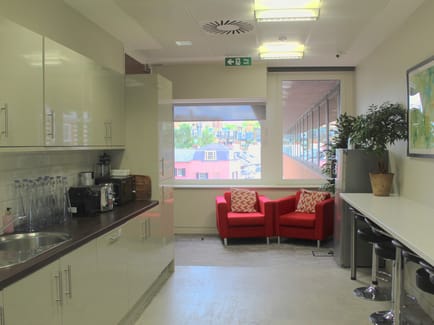 Image 12 of Niddry Lodge - 51 Holland Street, W8 - Kensington