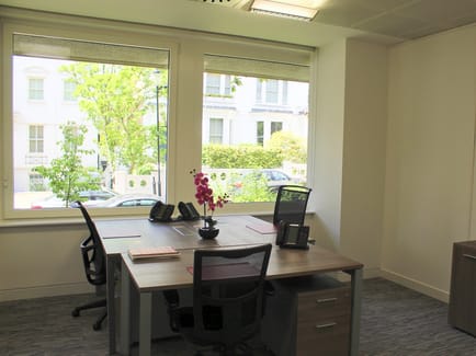 Image 5 of Niddry Lodge - 51 Holland Street, W8 - Kensington