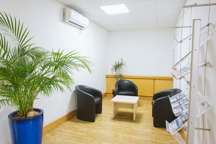 Image 4 of Acre 1176 Limited - Vista Business Centre - Salisbury Road, TW4 - Hounslow