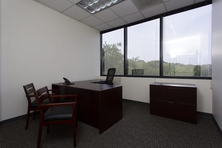 Image 9 of Executive Center Suites - 9800 Fourth Street N. - St. Petersburg - FL