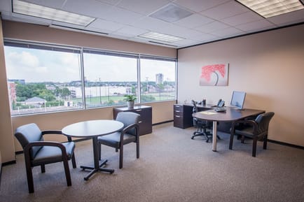 Image 10 of Avalon Suites - 5850 San Felipe - Houston - TX