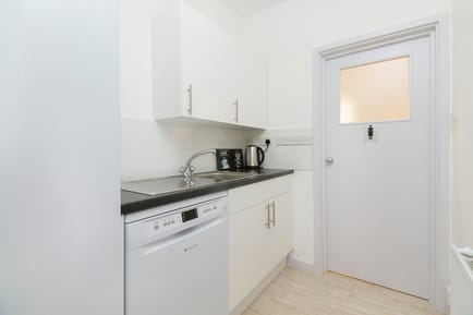 Image 6 of VITAXO centres - 192-196 Campden Hill Road, W8 - Notting Hill
