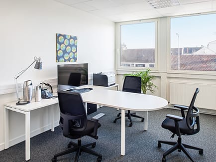 Image 3 of Regus - Montereau-Fault-Yonne Stop & Work Montereau - 5 rue du Châtelet - Montereau-Fault-Yonne