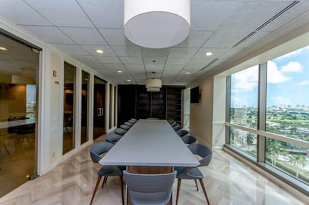 Image 5 of Zen Offices  - 1645 Palm Beach Lakes Blvd, FL
