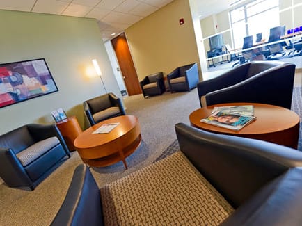 Image 11 of Regus - Carlyle Crescent Center - Alexandria