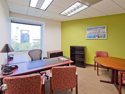 Image 5 of Regus - Executive Plaza Center - 2010 Corporate Ridge - McLean - VA