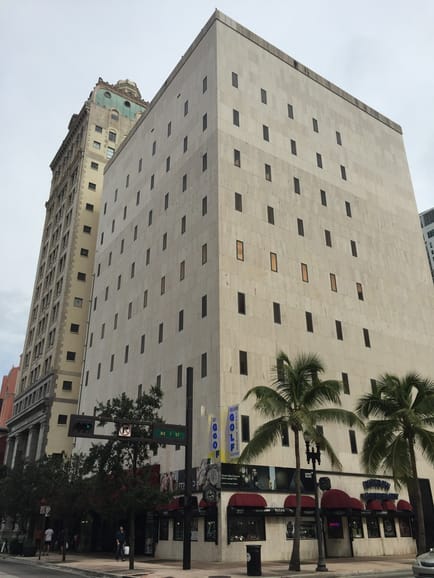 Image 1 of mindwarehouse - 111 NE 1st Street - Miami, FL