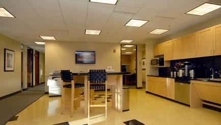 Image 3 of YourOffice - 600 17th Street, 80202 - Denver, CO