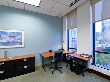 Image 5 of Regus - North Tryon St - Charlotte