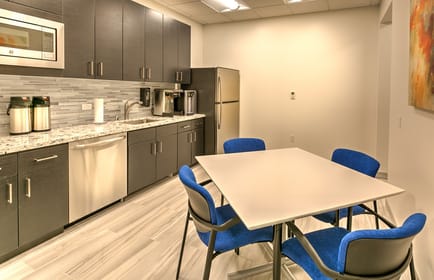 Image 8 of Fusion Workplaces at Palm Desert - 74710 Hwy 111 - Palm Desert, CA