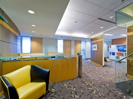 Image 3 of IWG (Regus) - 2425 Matheson Boulevard East, L4W 5K4 - Mississauga, ON