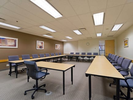 Image 6 of IWG (Regus) - 2425 Matheson Boulevard East, L4W 5K4 - Mississauga, ON