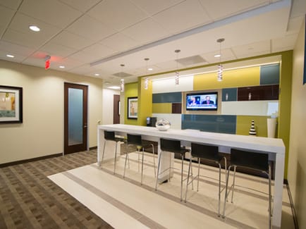 Image 6 of Regus - 2950 N Loop West - Houston, TX