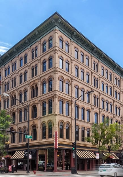 Image 1 of The Suites Collection - 101 West Grand Ave - Chicago - IL