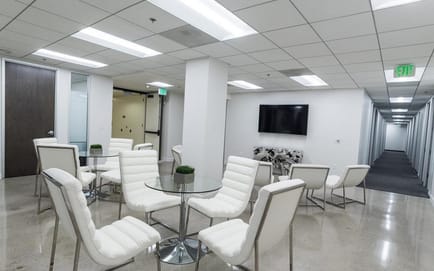 Image 6 of Titan Offices, Inc - 811 Wilshire Boulevard, LA - CA