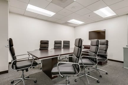 Image 8 of Titan Offices, Inc - 811 Wilshire Boulevard, LA - CA