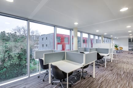 Image 4 of Regus - Lakeside Geneva Building - Chemin Jean-Baptiste Vandelle 3A - Versoix