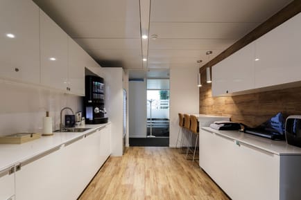 Image 12 of Regus - Rue du Commerce 4 - Geneva