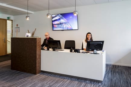 Image 2 of Regus - Rue du Commerce 4 - Geneva