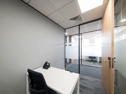 Image 10 of IWG (Regus) - Lewisham Riverdale - Romer House - 132 High Street, SE13 - Lewisham