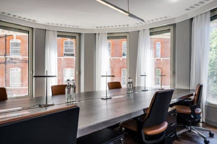 Image 2 of 12 Hay Hill, W1 - Mayfair