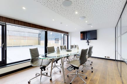 Image 7 of Accrue Workplaces - The Long Barn - Cobham Park Road, KT11 - Leatherhead (private, co-working, virtual)