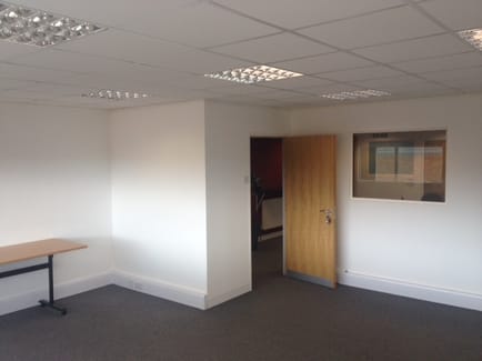 Image 5 of Southmoor Workspace - Southmoor Lane, PO9 - Havant (private, workshops)