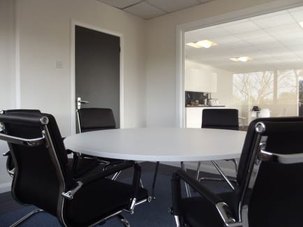 Image 7 of Southmoor Workspace - Southmoor Lane, PO9 - Havant (private, workshops)
