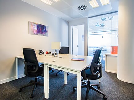 Image 4 of Regus - ZGZ Aragonia - Torre Aragonia - Avenida Juan Pablo II 35 - Zaragoza