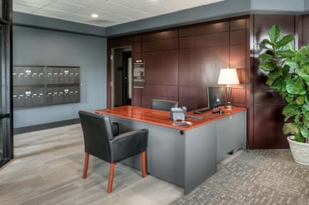 Image 3 of West Dodge Office Suites - 706 N 129th St