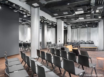 Image 4 of Design Offices - 5 Kaistrasse, 40221 - Dusseldorf