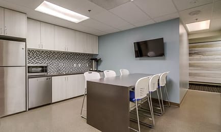 Image 11 of Barrister - 15760 Ventura Blvd - Encino