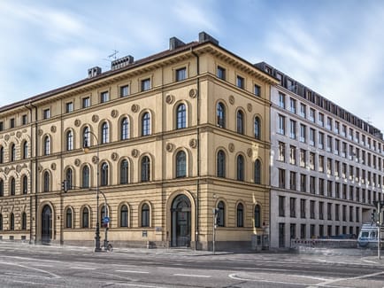 Image 1 of Contora - Theresienhof - Theresienstrasse 1 - Maxvorstadt - Munich