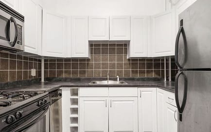 Image 4 of Sub800 Managed (1,200 - 1,200 sqft) - 118 Spring Street, New York, NY, USA