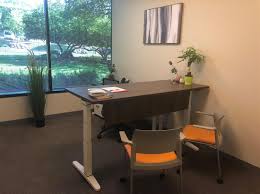 Image 2 of Office Evolution - 650 Warrenville Road - Lisle - IL