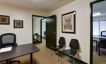 Image 6 of Crowne Office Suites - 2470 Windy Hill Road - Marietta - GA