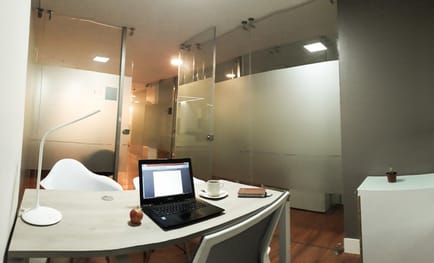 Image 4 of The Roof Flex Office - E6-15 Av. Eloy Alfaro - Andrade Marin - Quito