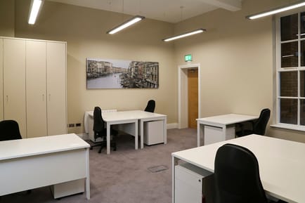 Image 3 of Pembroke Hall - 6 Mount Street Upper - Dublin