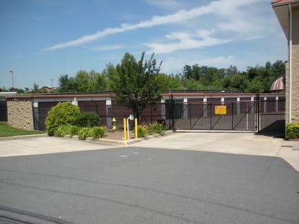 Image 5 of American Store & Lock - S Tryon St - Charlotte