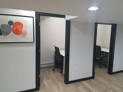 Image 10 of The Suite Corner - 3 E Evergreen Rd - New City